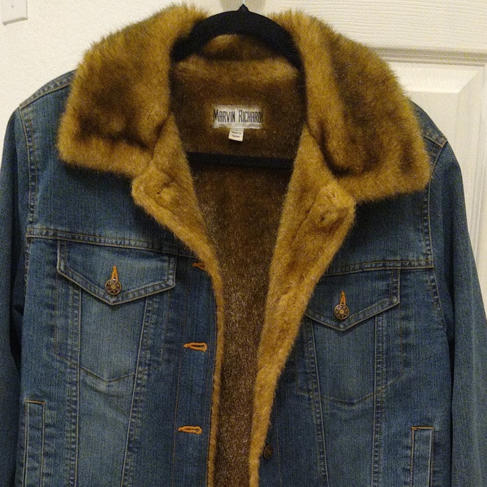 Jean jacket - Picture 2 of 4